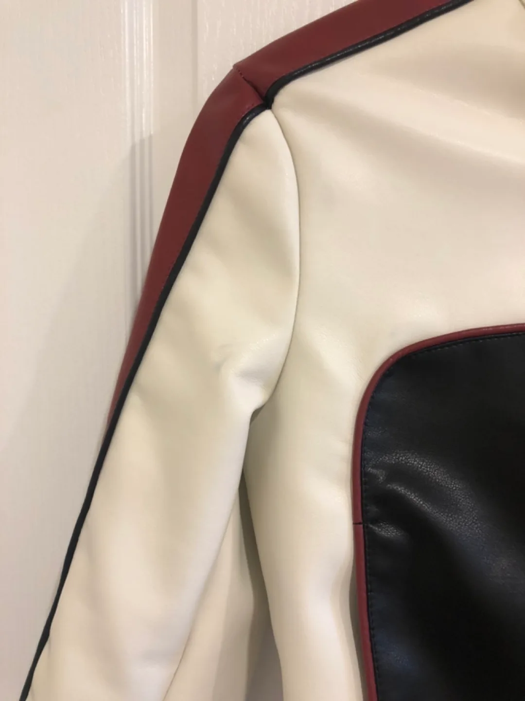 Moto  Jacket image indicator(3)