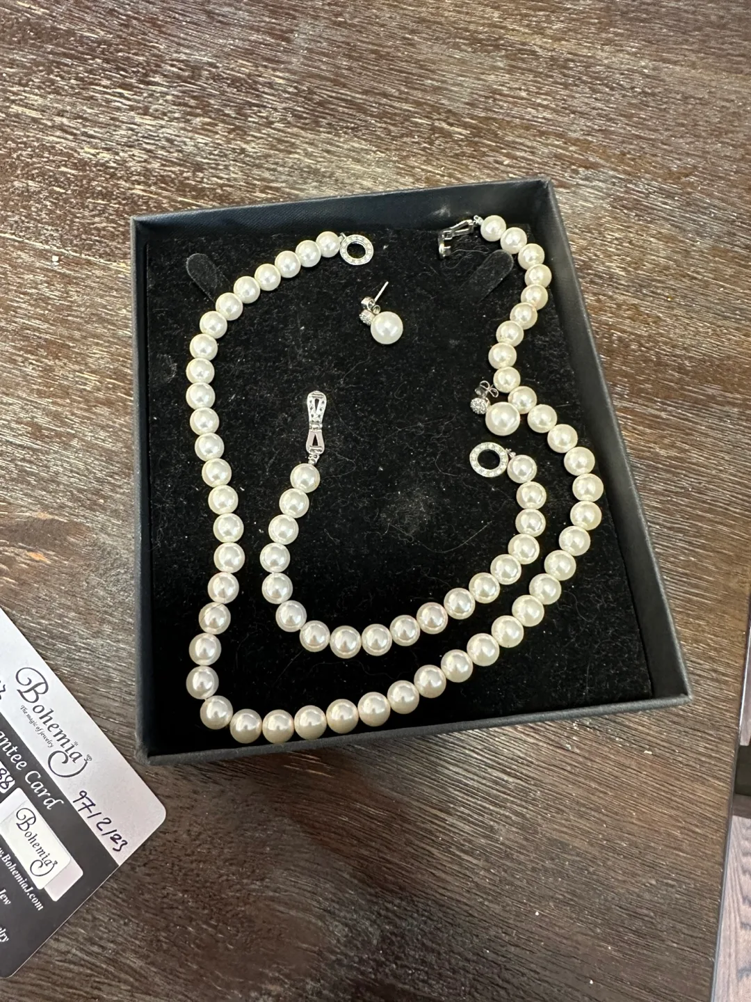 Bohemia Pearl Necklace and Earrings Set thumbnail