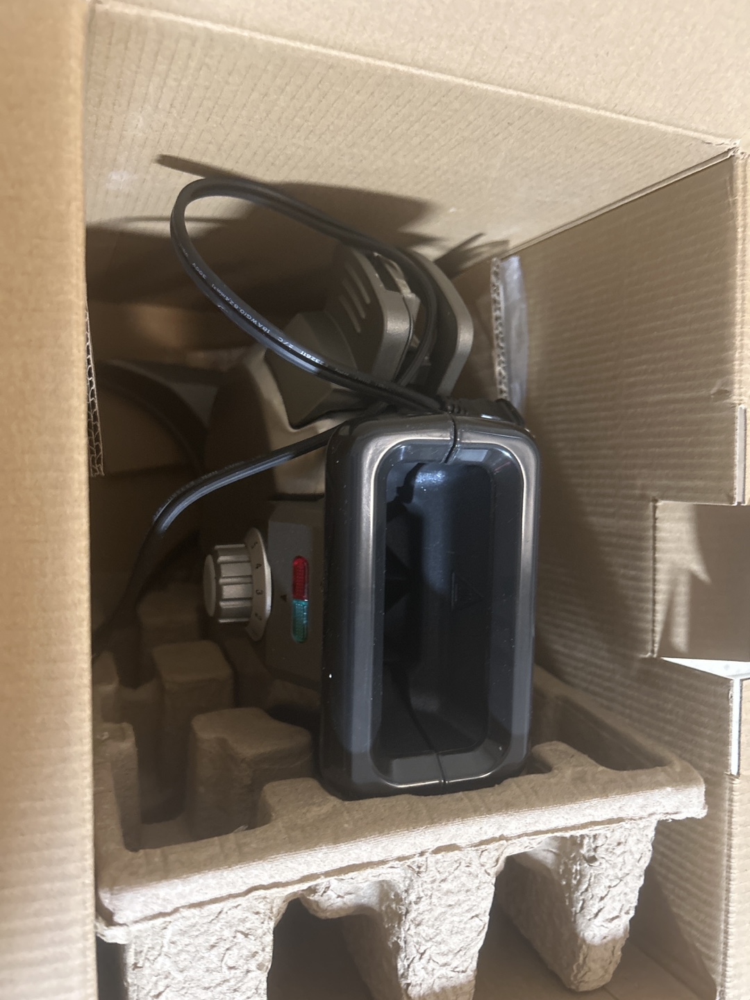 Cuisinart Vertical Waffle Maker - photo 3