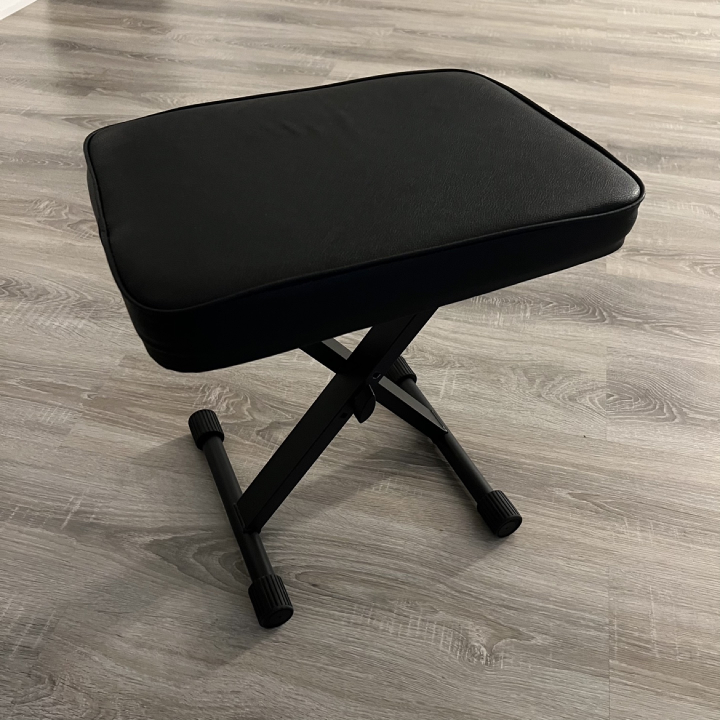 Black Keyboard Bench
