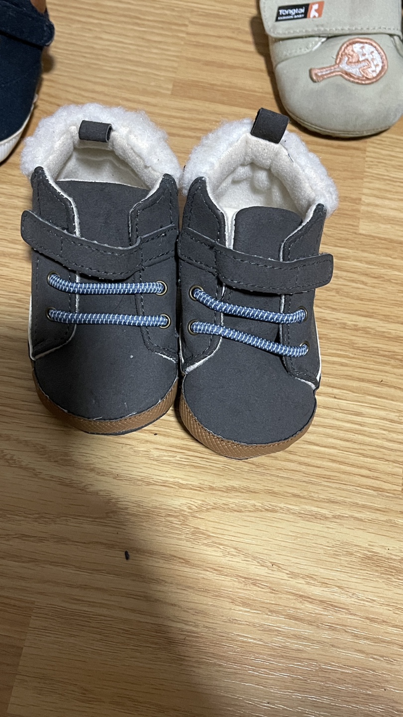 Baby Boy Shoes Bundle #freecycle - photo 4