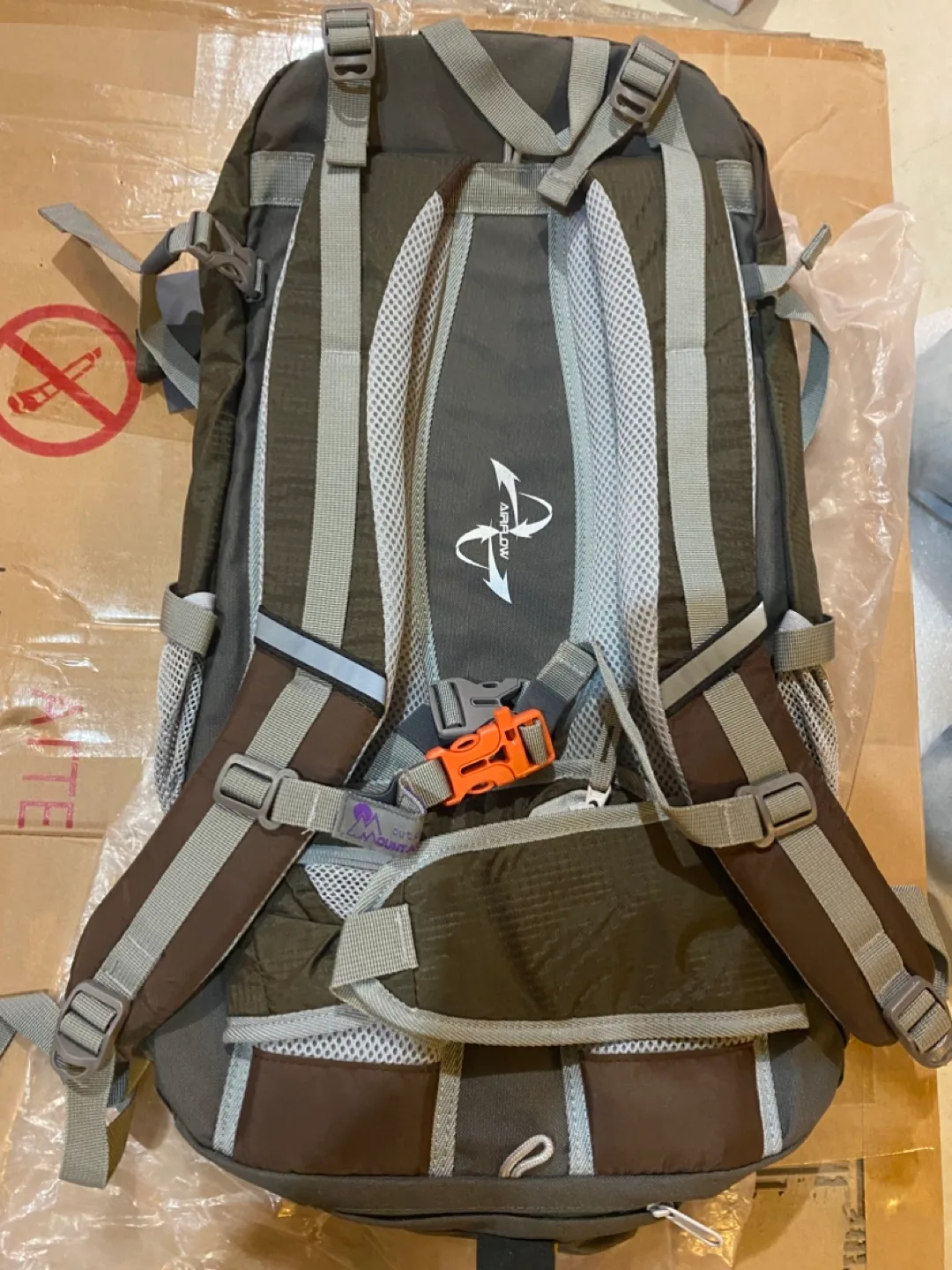 Mountaintop Adventure 35+5L Hiking Backpack image indicator(2)