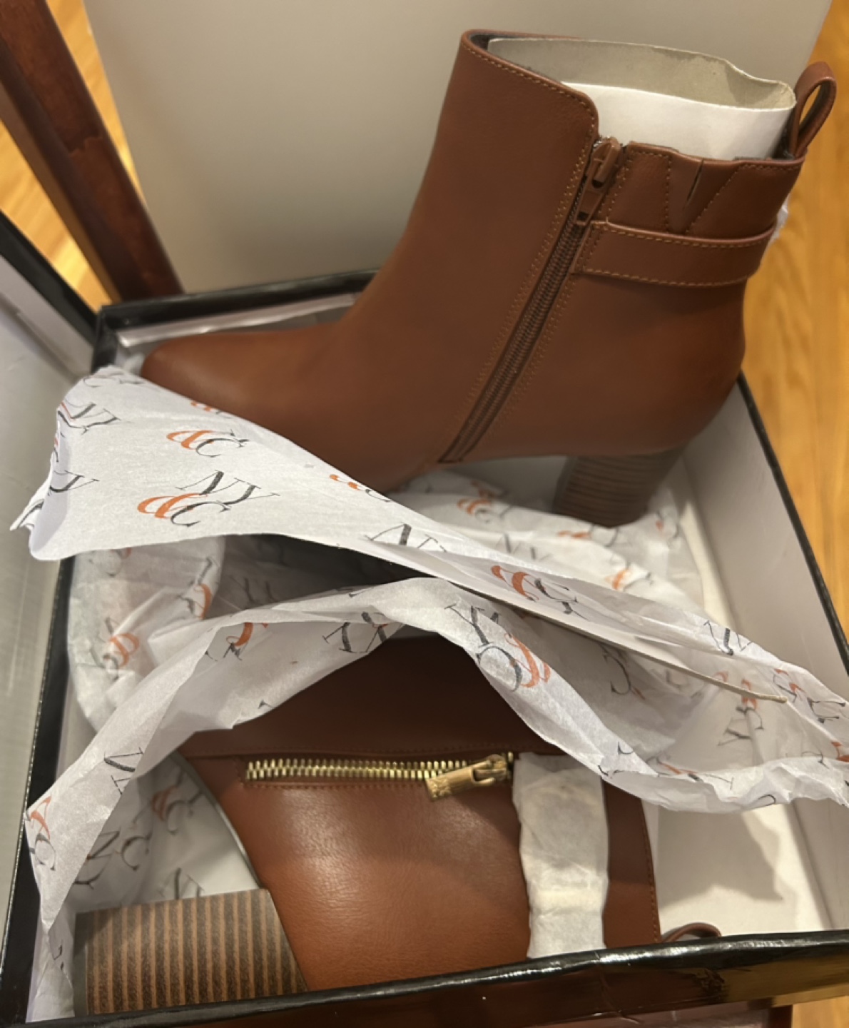 NEW NY & Co Ankle Boots - photo 5
