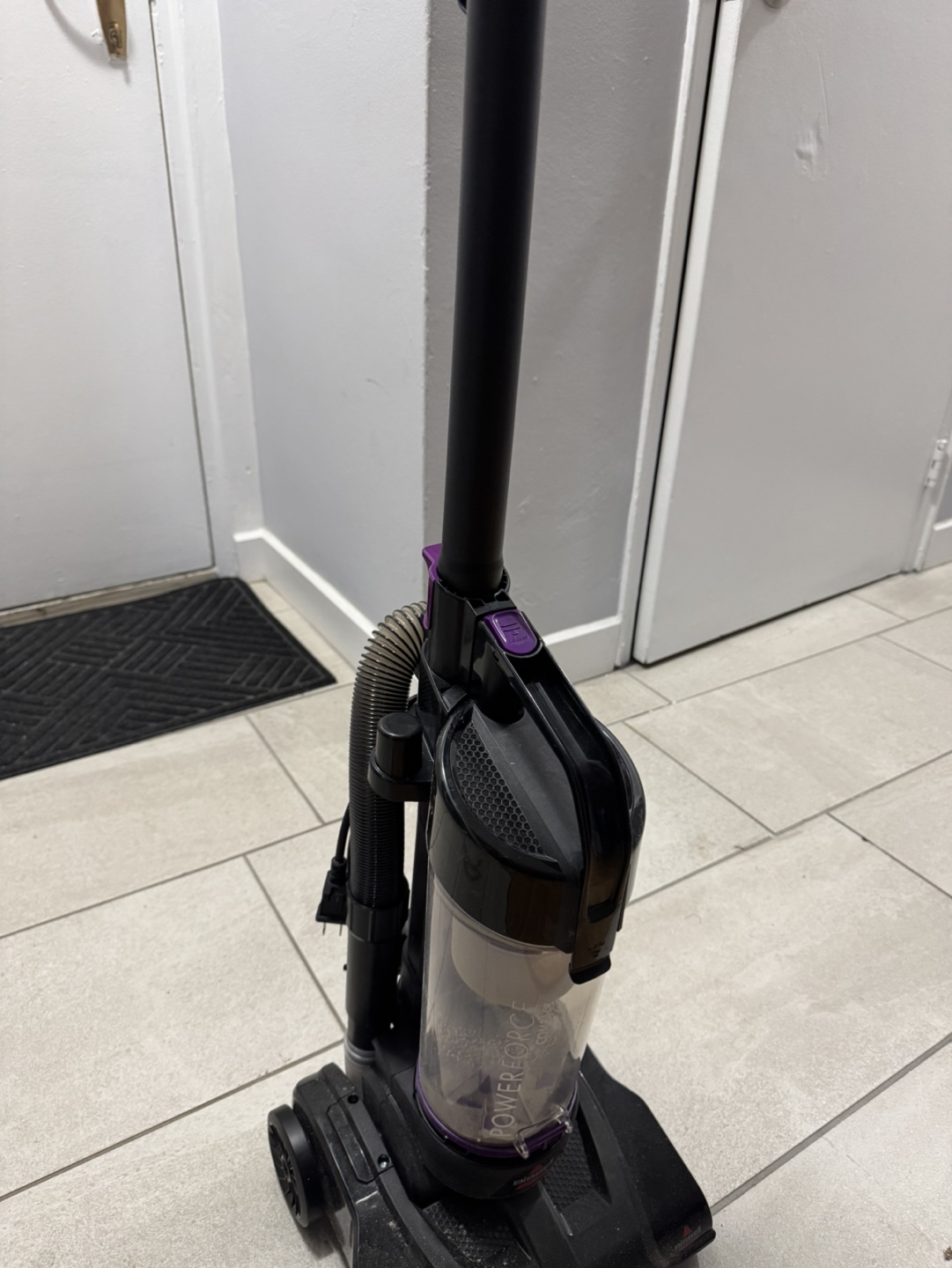 Bissell Vacuum cleaner - photo 4