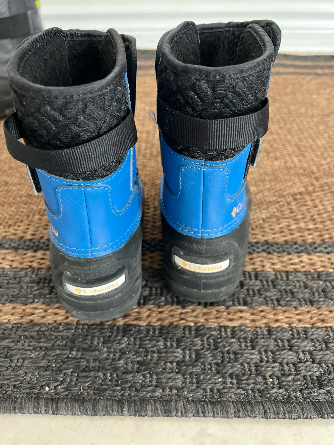Columbia Kids Winter Boots size 10 image indicator(3)