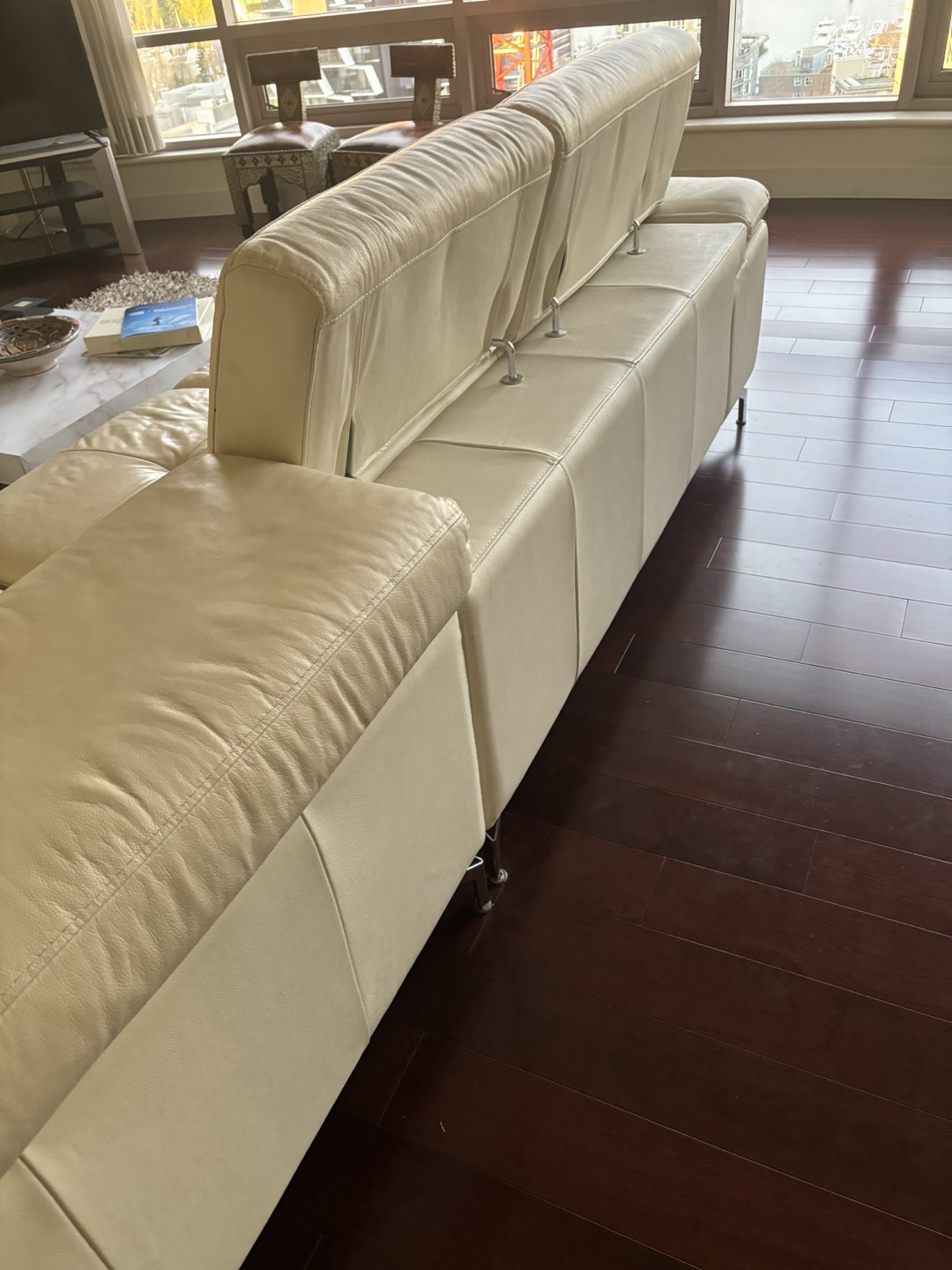 White Leather Sectional Sofa - photo 4