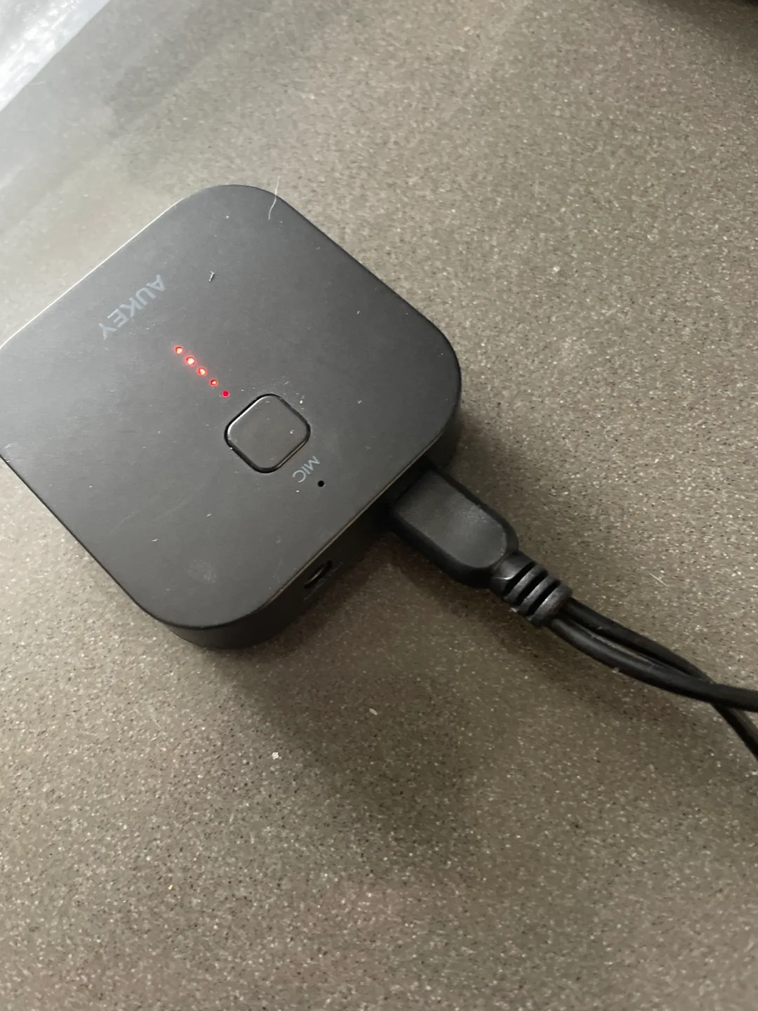 AUKEY Bluetooth Transmitter thumbnail