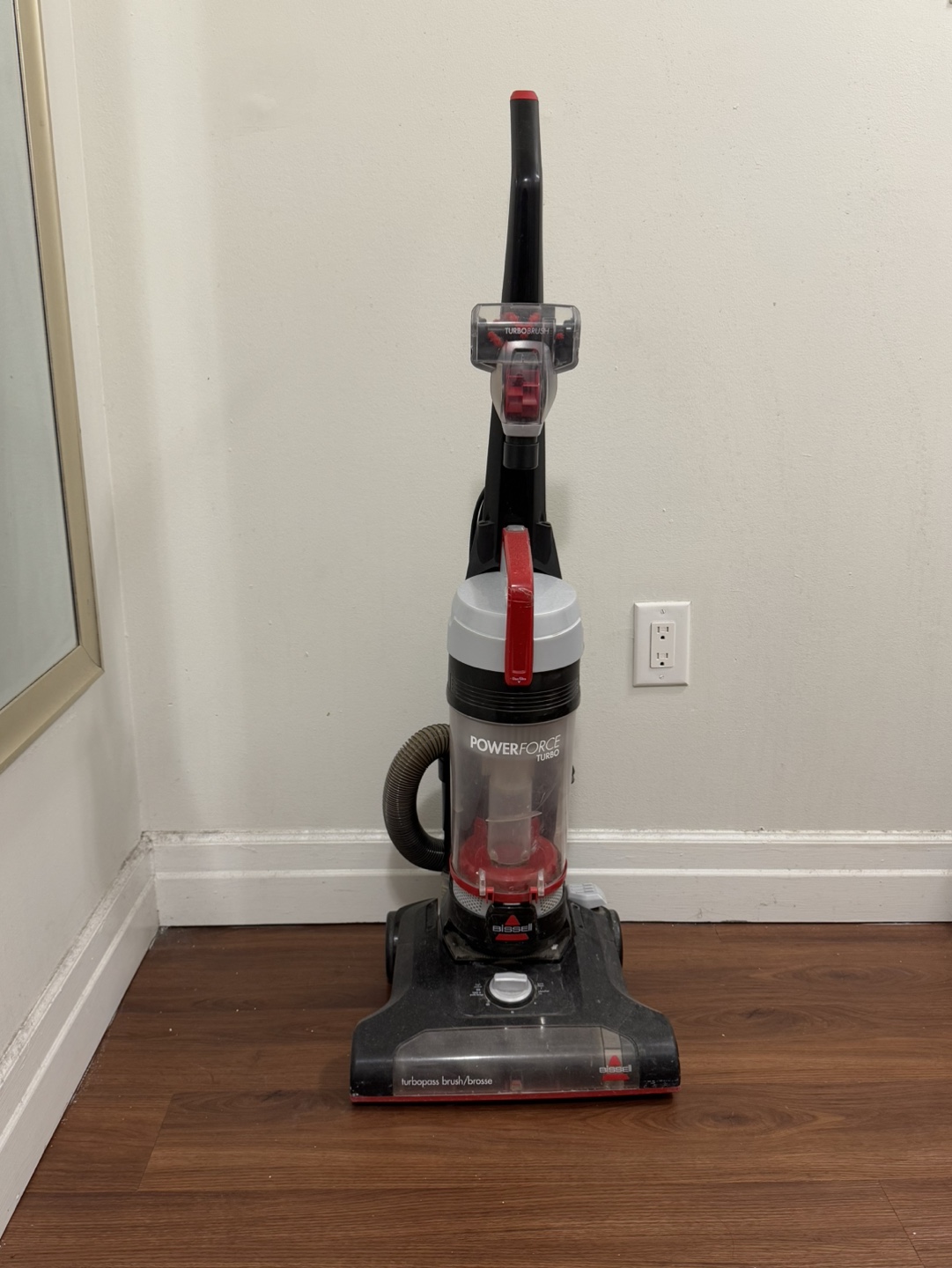 Bissell PowerForce Turbo Vacuum - photo 3
