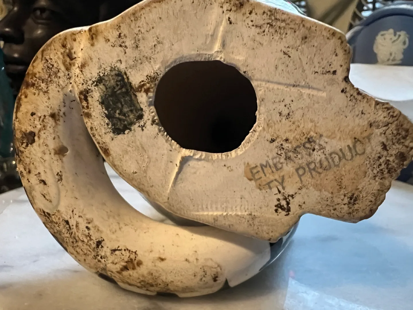 Vintage Porcelain Cat Figurine image indicator(6)