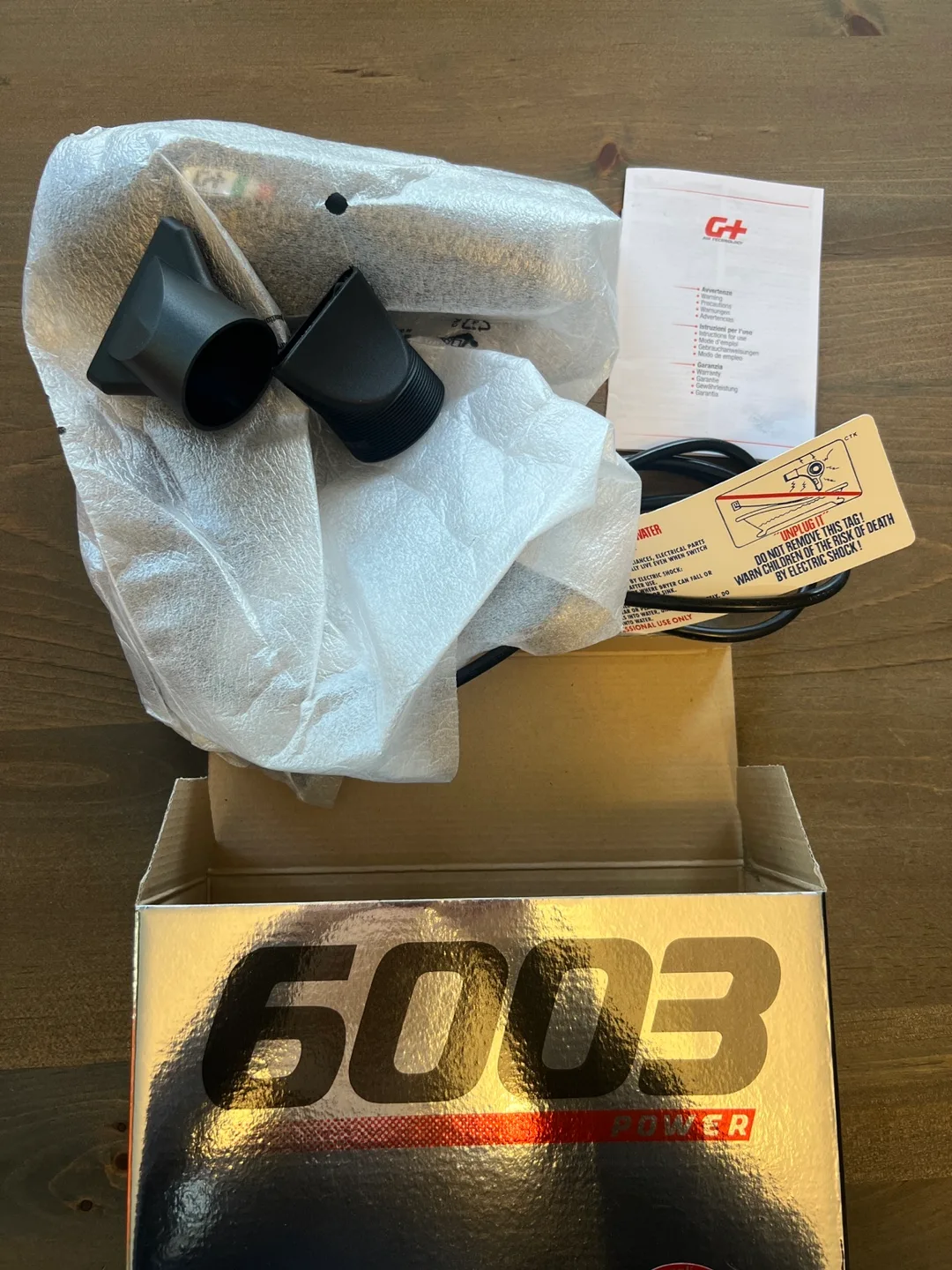 BNIB 🎁 Hair Dryer image indicator(6)