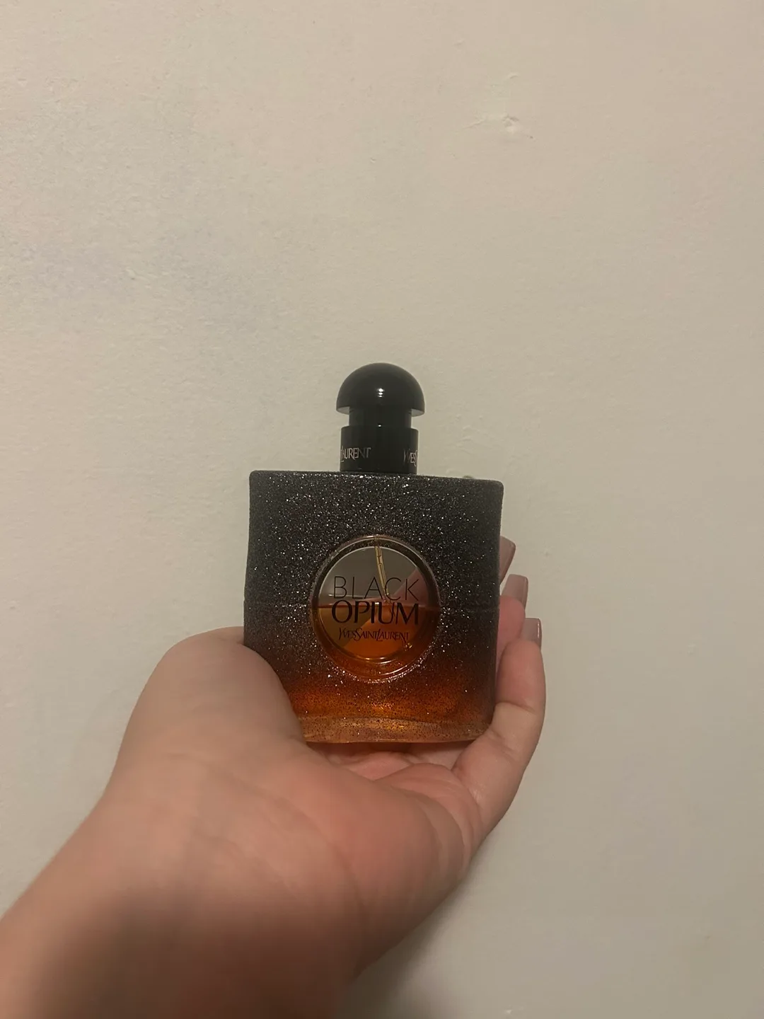 Yves Saint Laurent Black Opium Perfume image indicator(2)