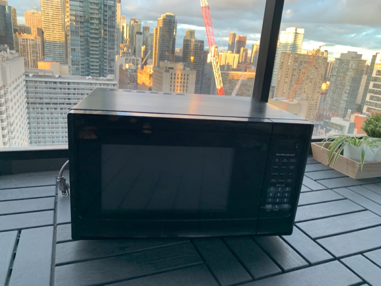 Black Microwave thumbnail