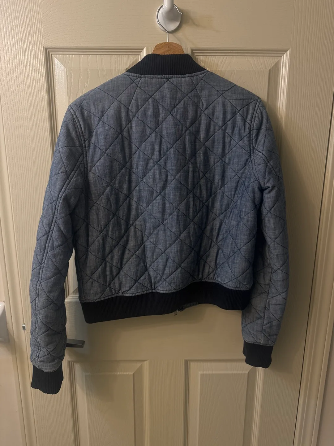 Gap Quilted Bomber Jacket image indicator(2)