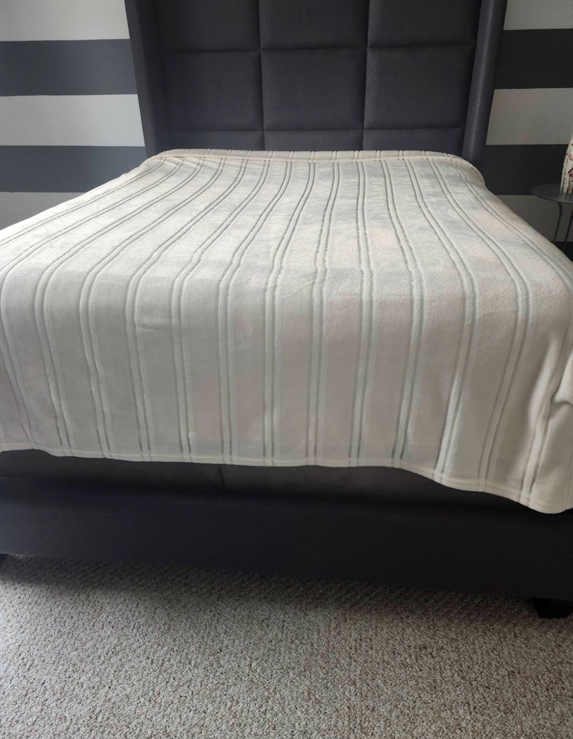 Urban Barn Greyson Queen Bed - Taylor Charcoal - photo 4