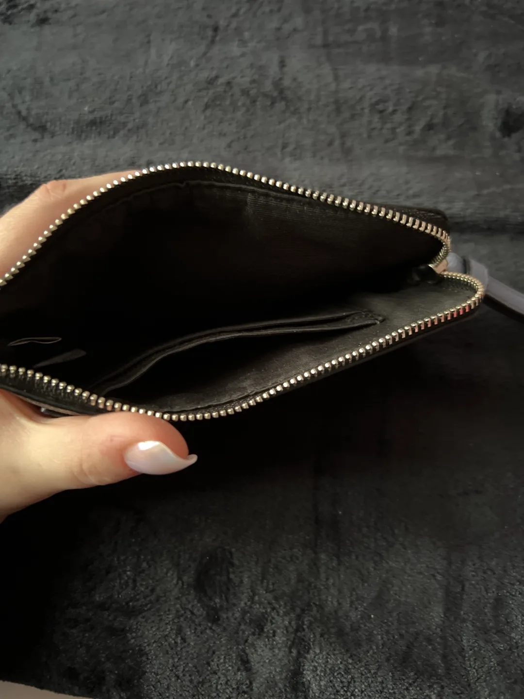 Coach Small Wristlet image indicator(3)