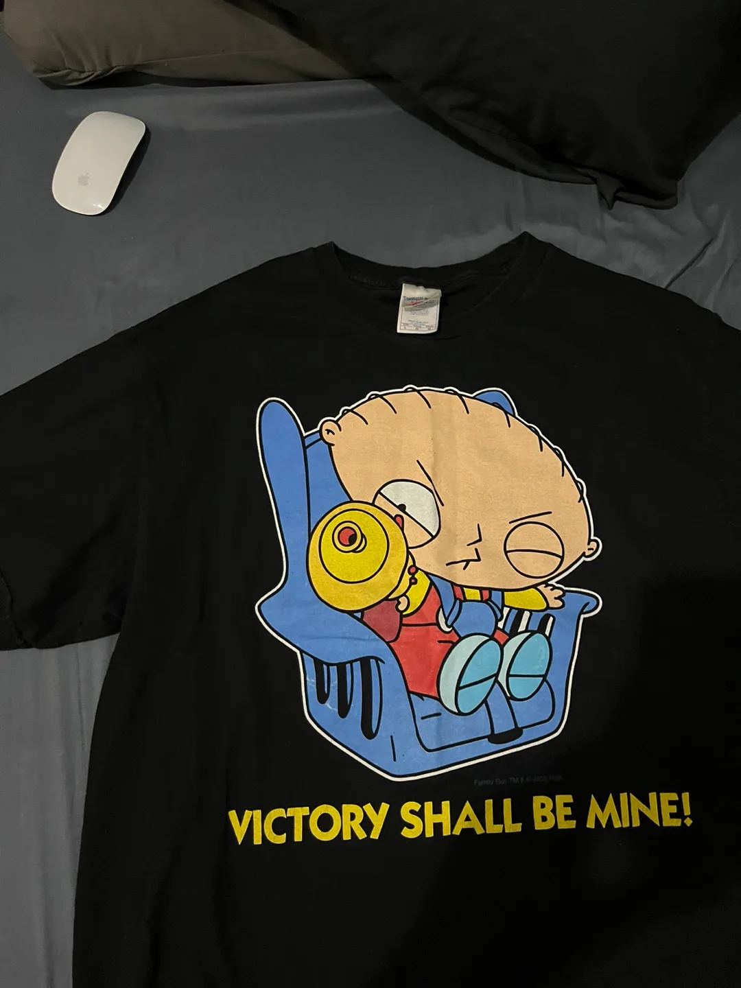 Vintage Family Guy Stewie tee L 2005 fox 90s y2k thumbnail