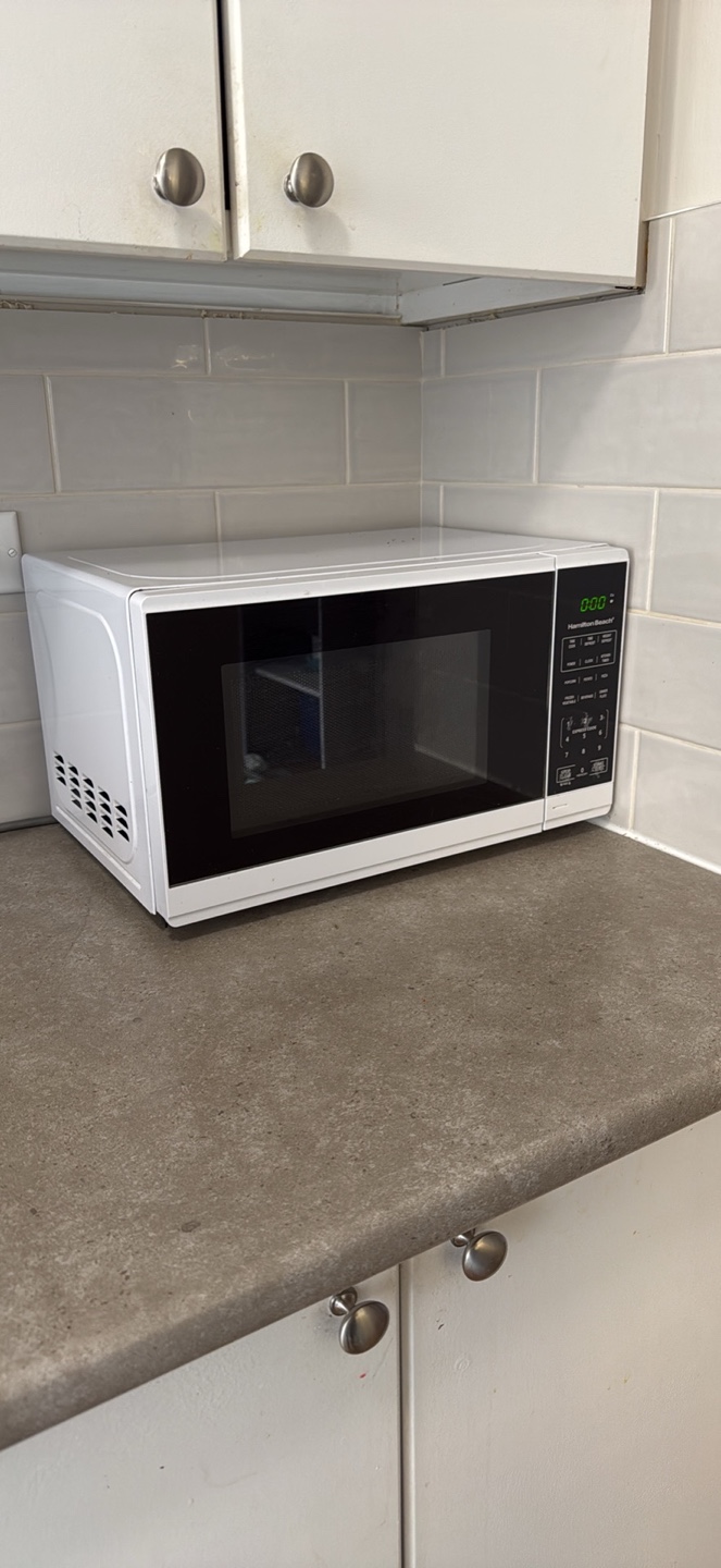 Hamilton Beach Microwave