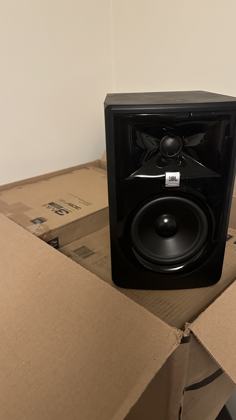 JBL Professional Studio Monitor