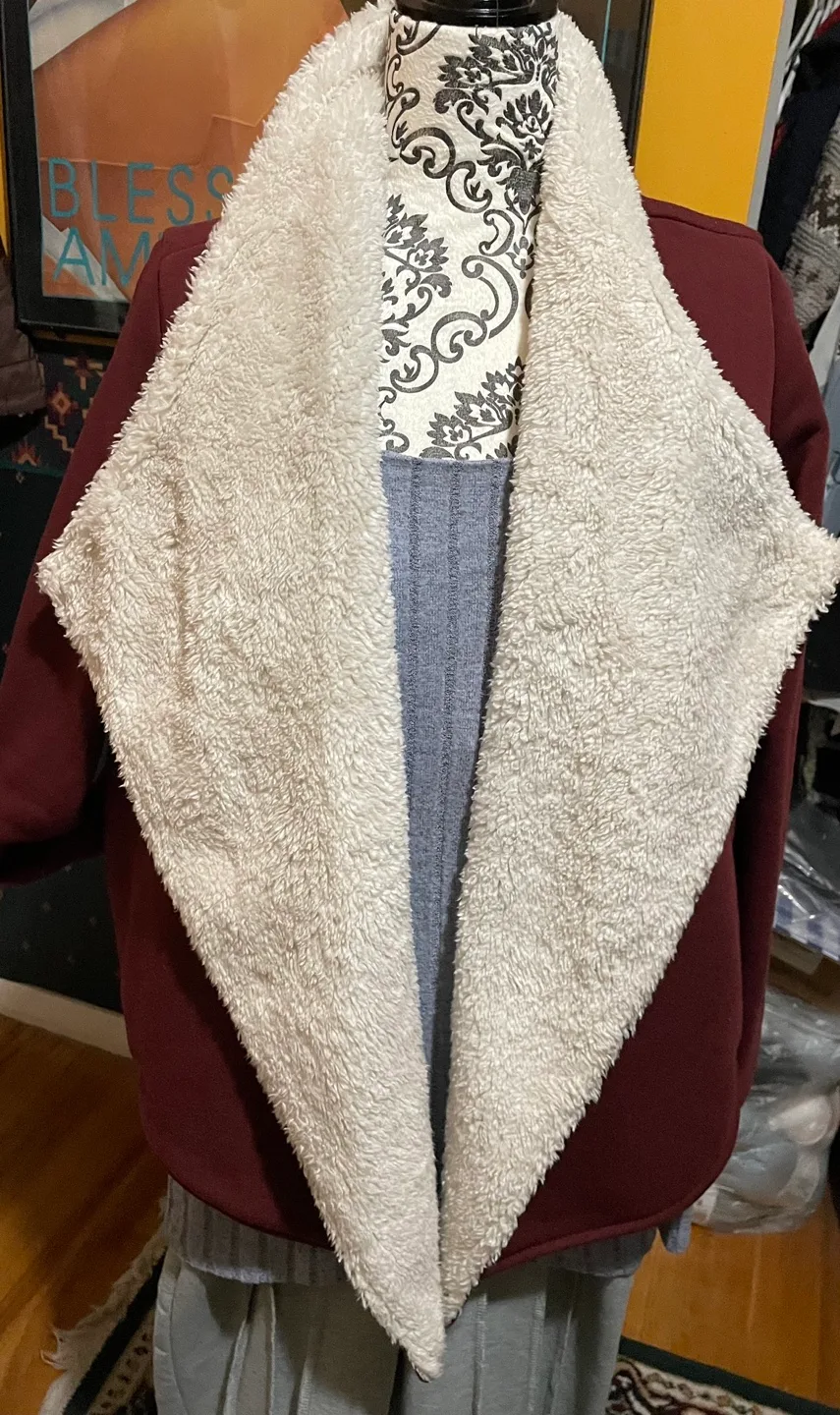Burgundy Sherpa Jacket image indicator(3)