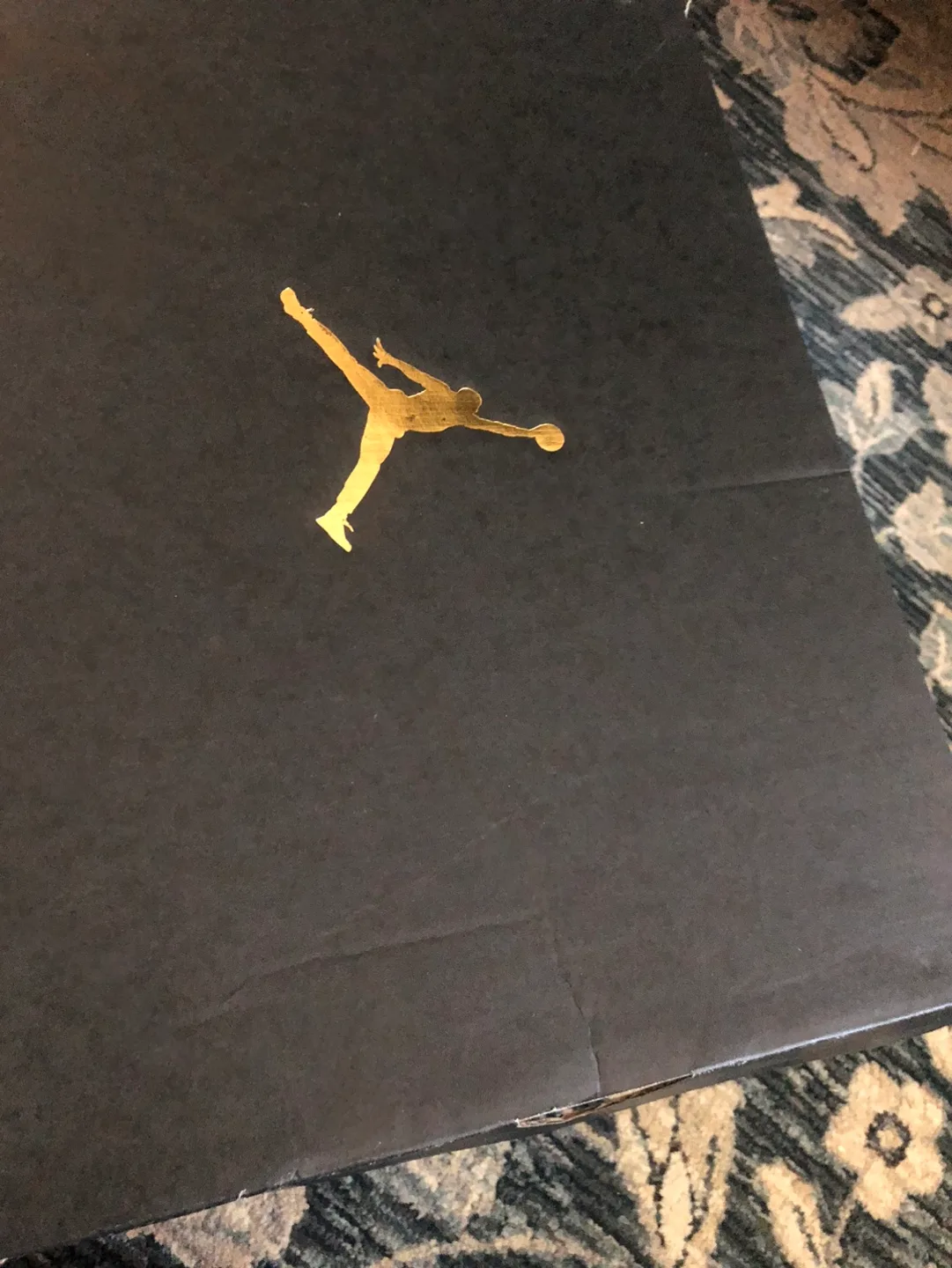 Air Jordan 1 Mid SE - Black/Red/White image indicator(5)