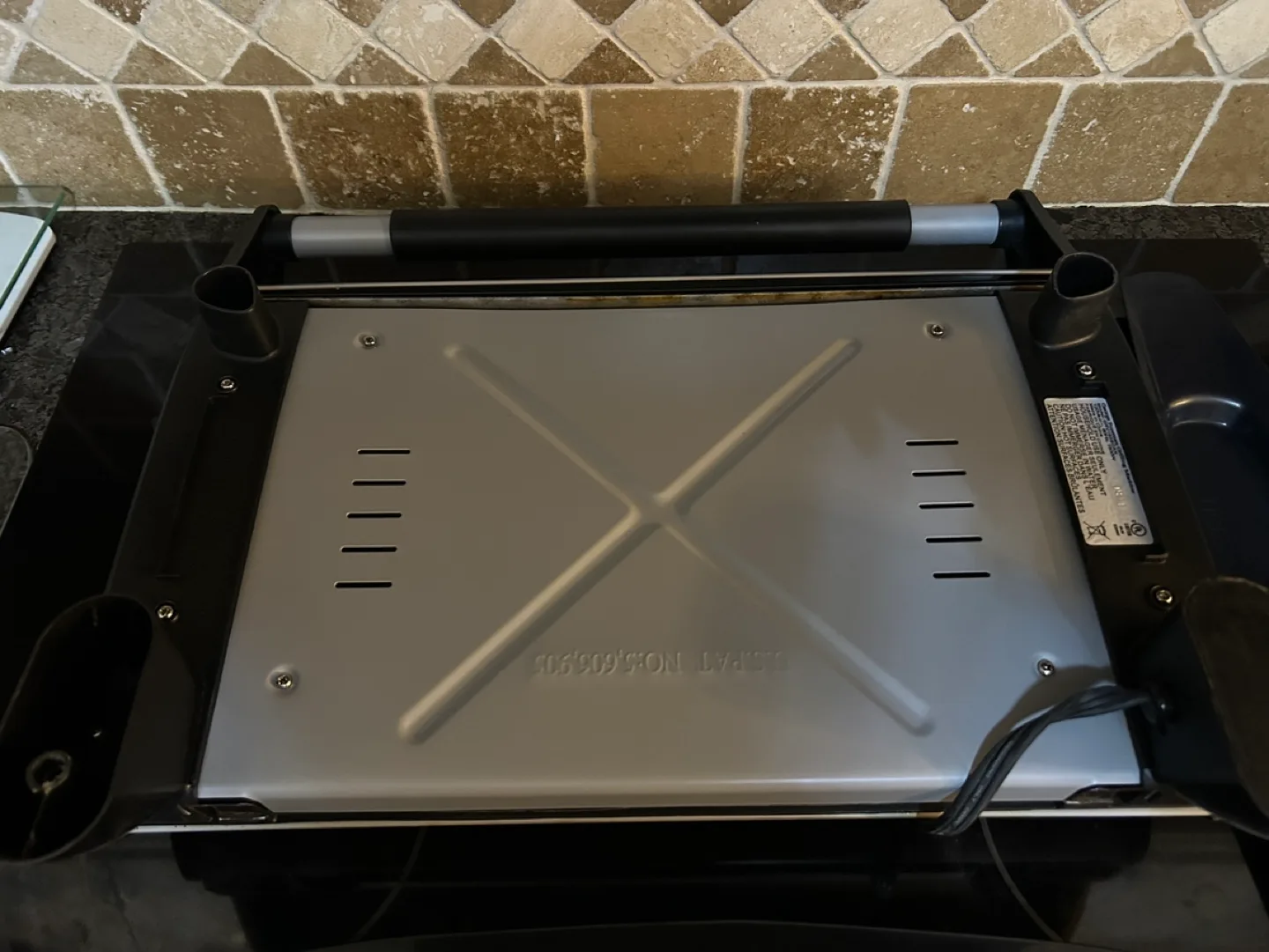 George Foreman Grilling Machine Large size image indicator(5)