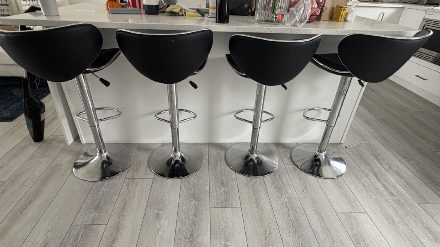 Set of 4 Bar Stools