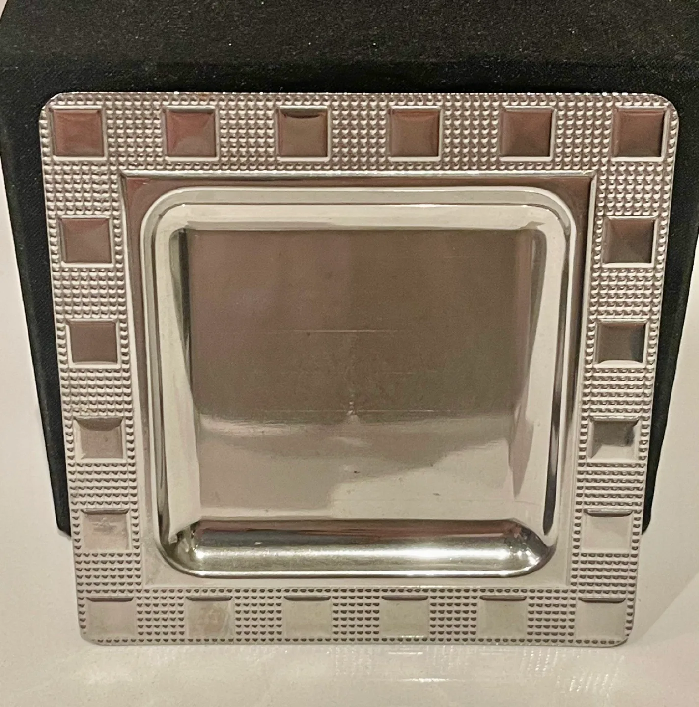 Set of  10 Vintage Glass Serving Bowls with Silver Trays image indicator(4)