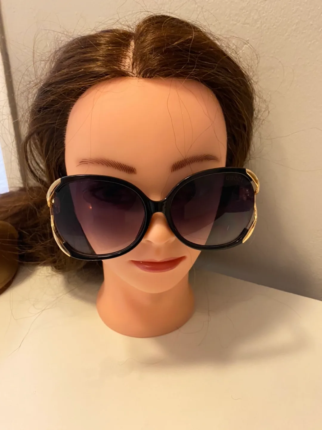Black oversized Sunglasses image indicator(4)