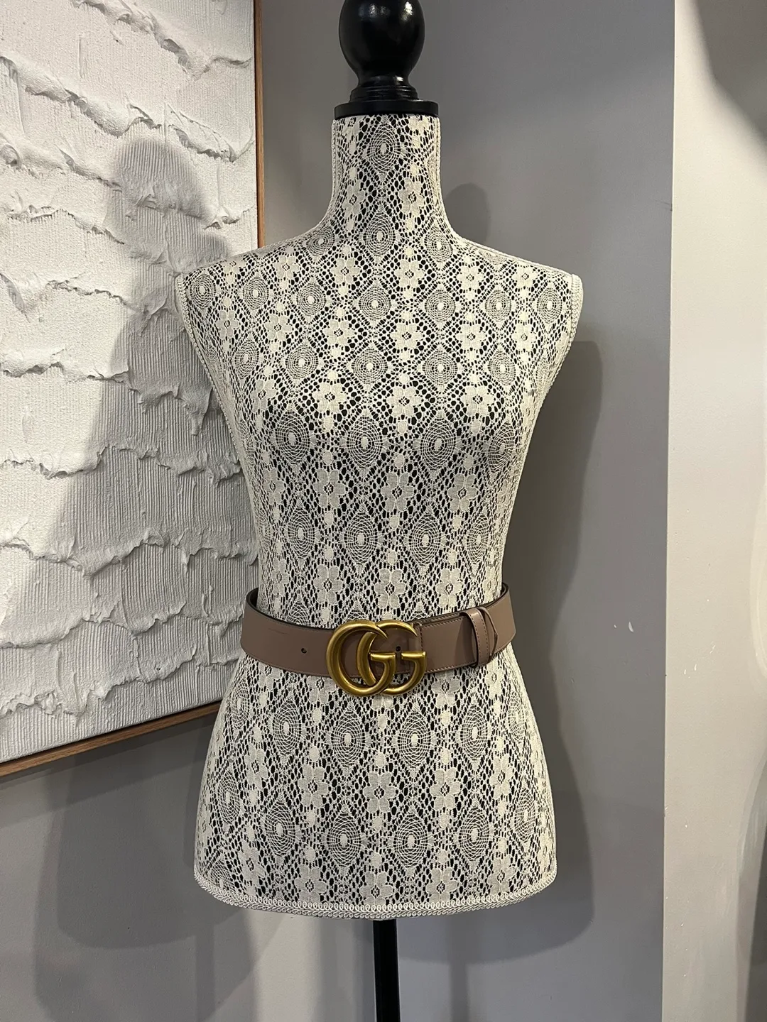 Gucci Leather Belt (Authentic) image indicator(2)