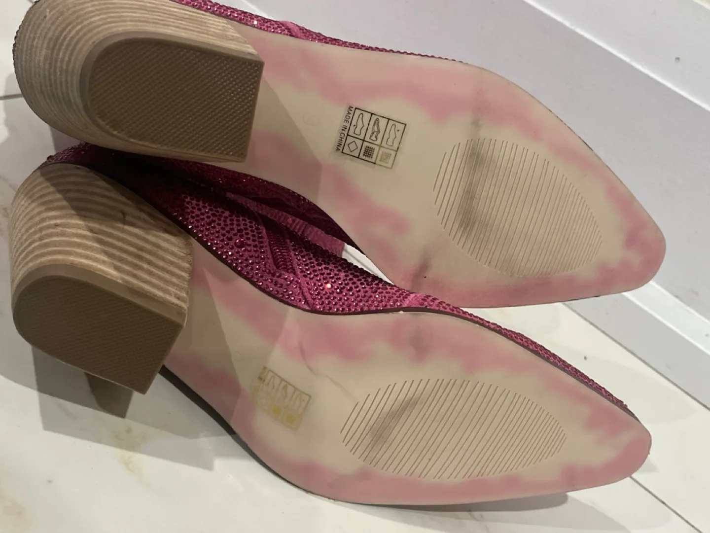 Women’s rhinestone cowboy style heeled boots sz 9 (pink) image indicator(7)