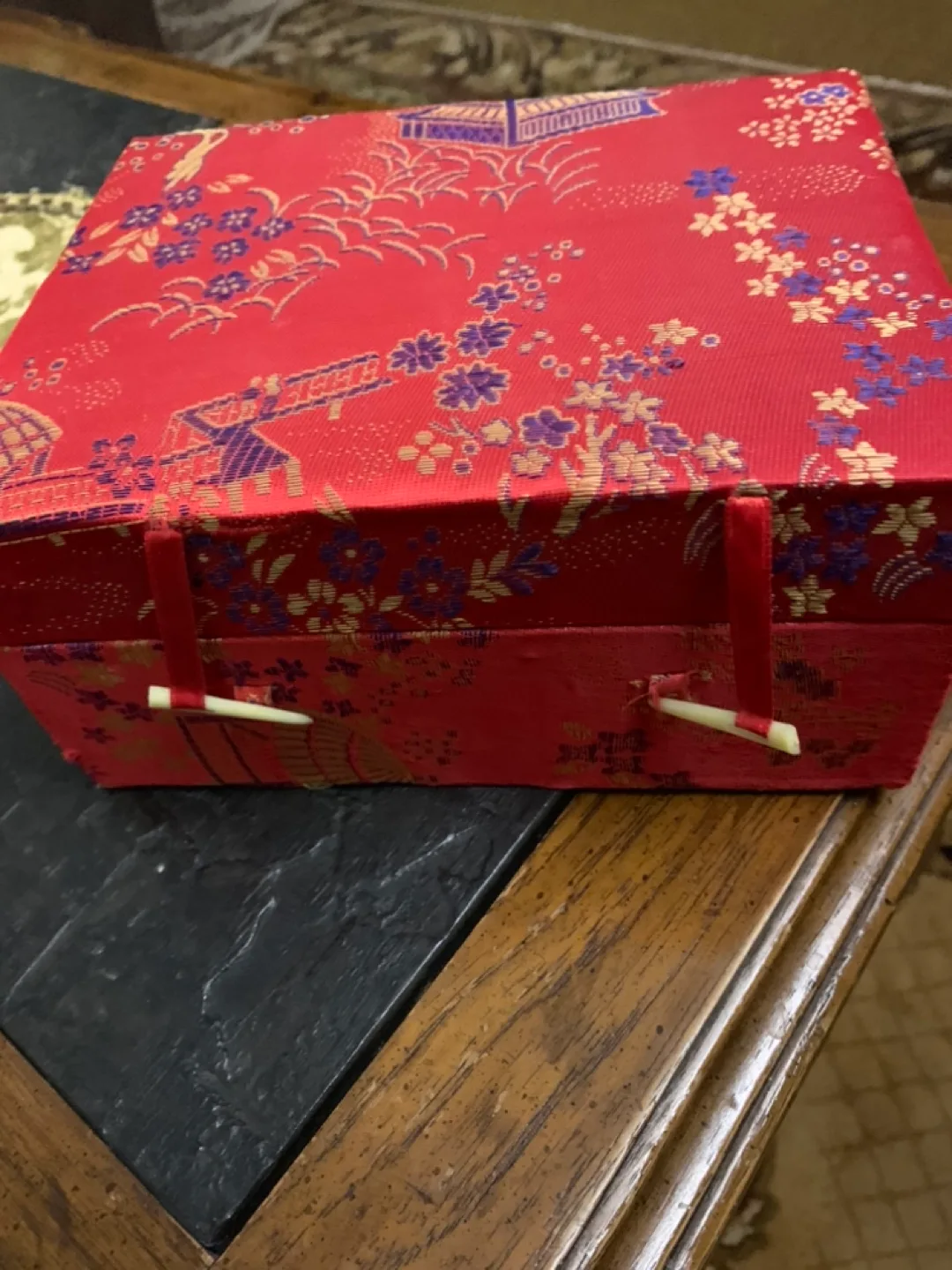 Vintage Miniature Porcelain Chinese Tea Set with Box image indicator(5)