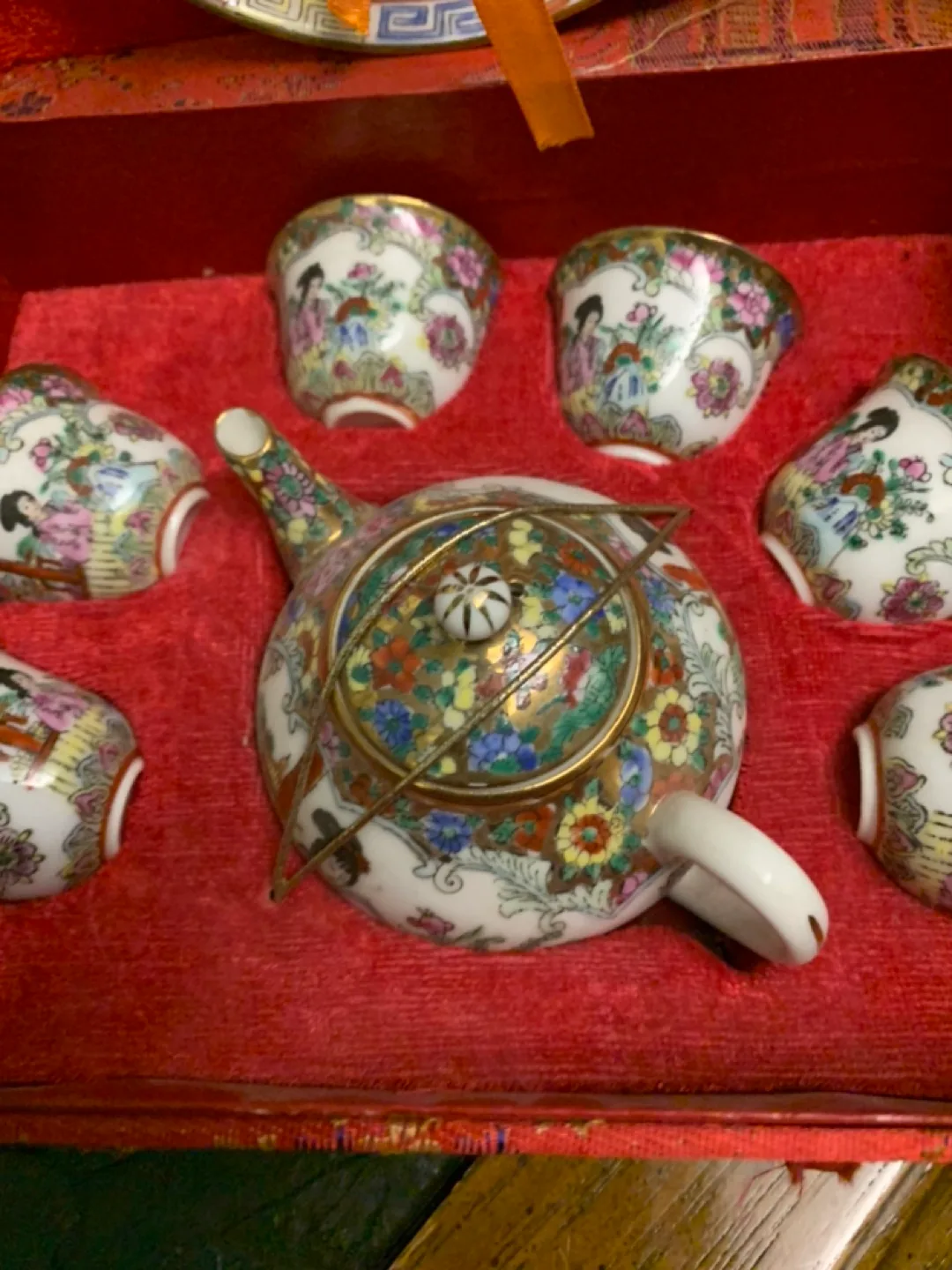 Vintage Miniature Porcelain Chinese Tea Set with Box image indicator(2)