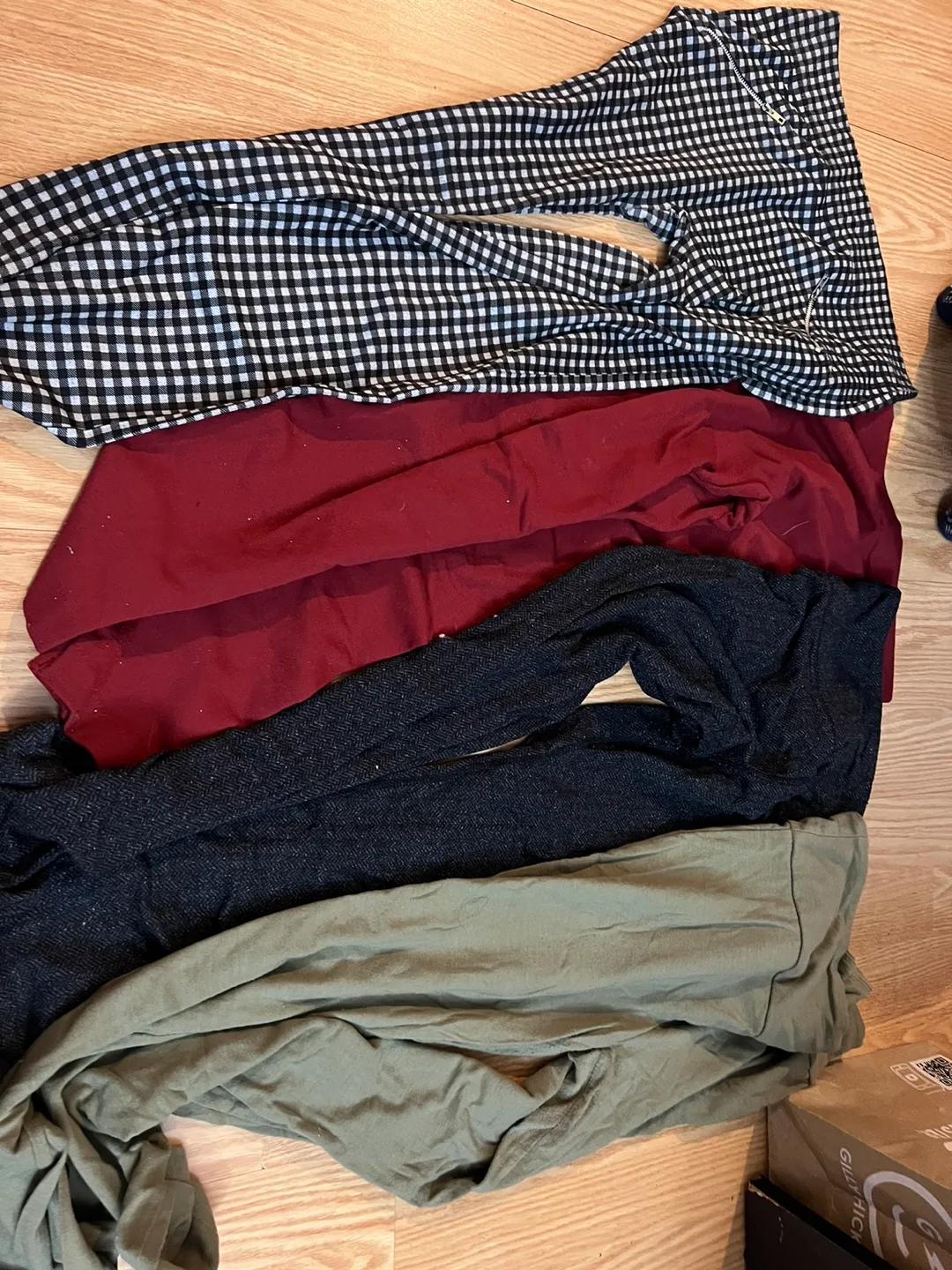 Leggings #ThriftyPicks image indicator(2)