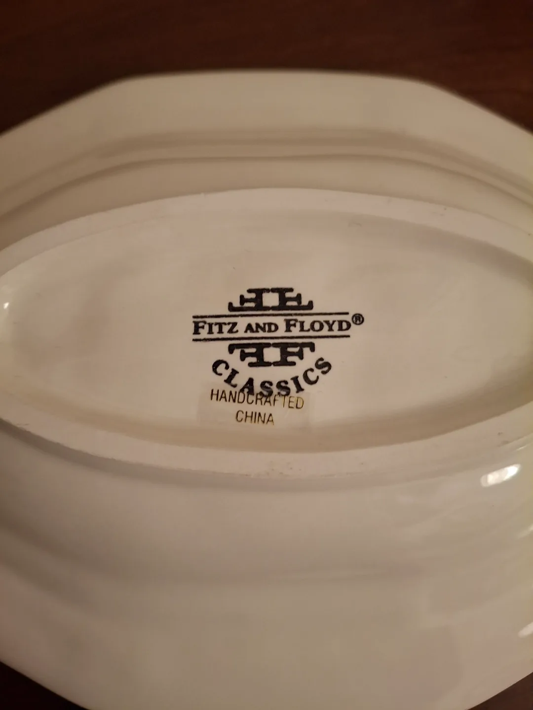 Fitz and Floyd Classics dish with gold trim image indicator(3)