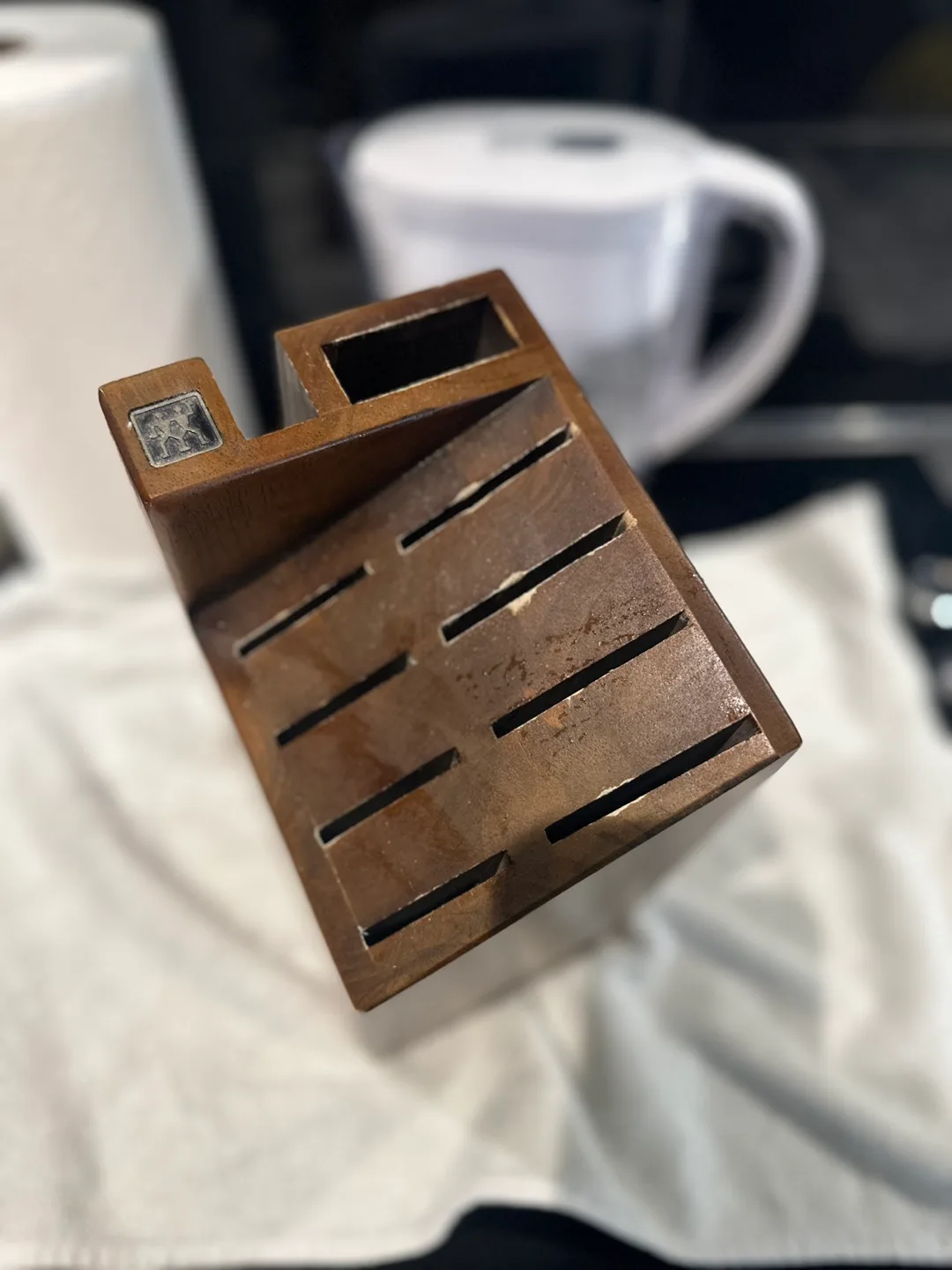 Wooden Knife Block thumbnail