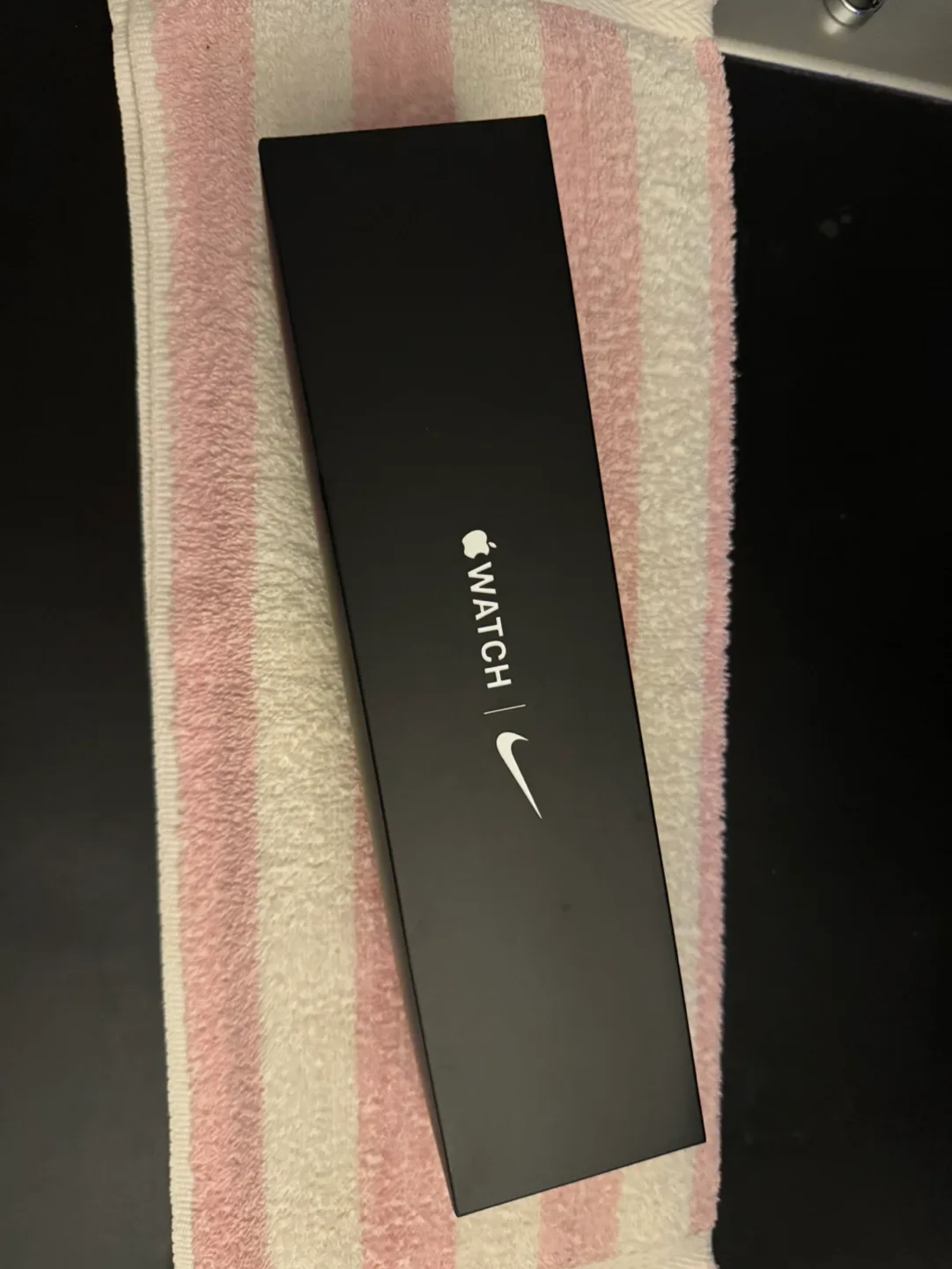 Nike Apple Watch Series 5 GPS + Cellular (44mm) Black image indicator(7)