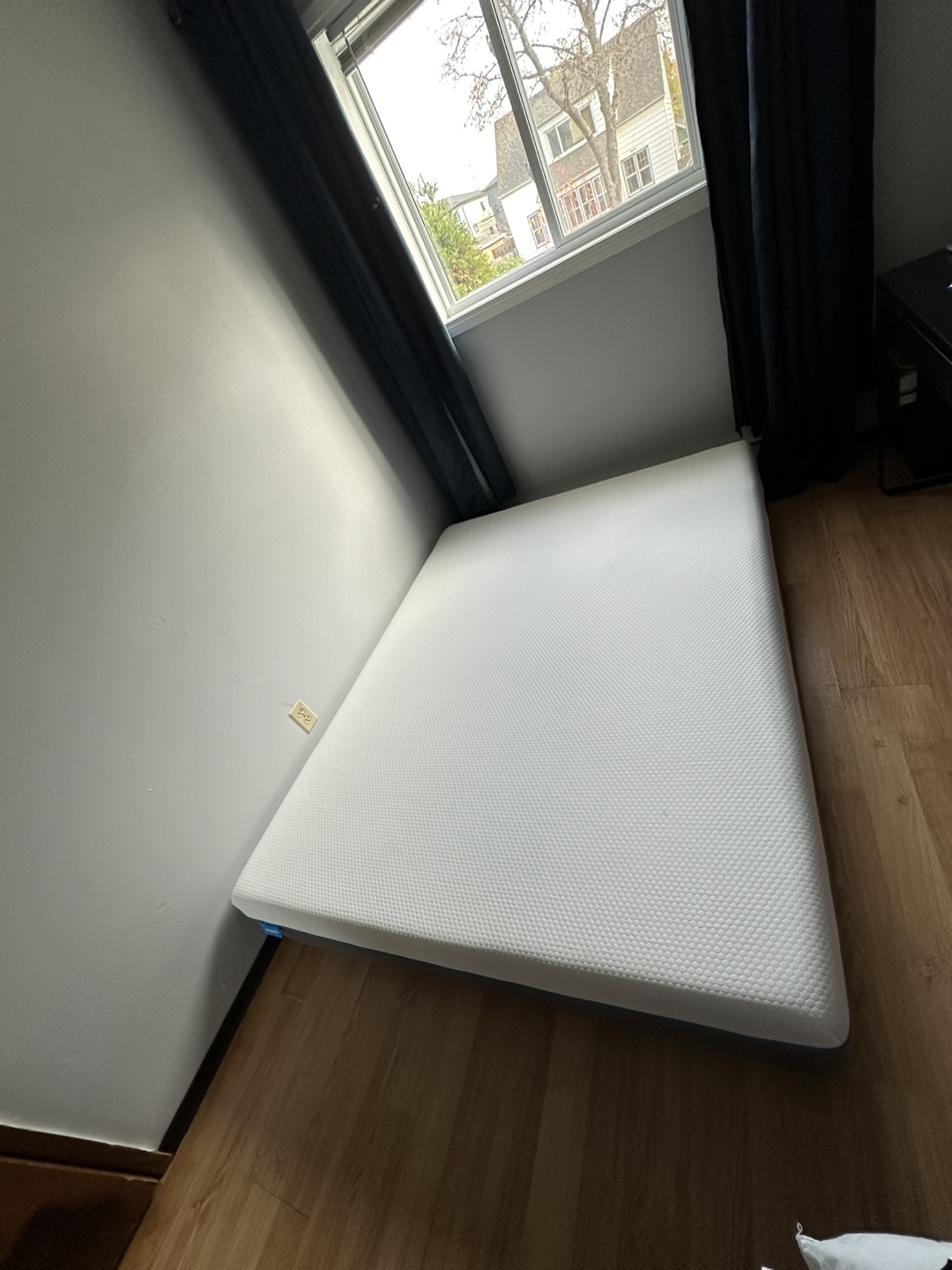 Queen Size Memory Foam Mattress - photo 2