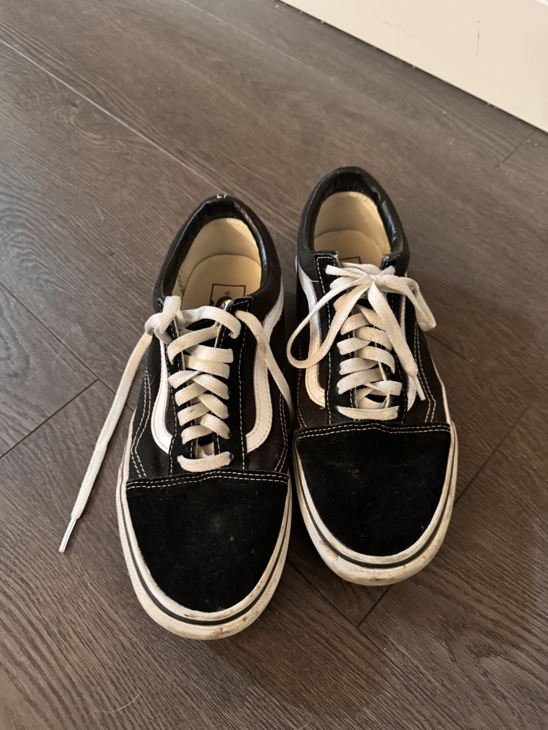 Vans Old Skool Black 7.5M or 9M