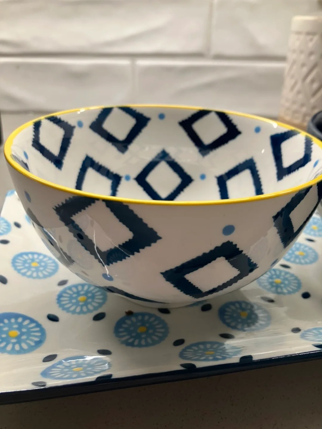 Stylish Blue and White Serving Set - 2 Bowls 1 Plate image indicator(2)