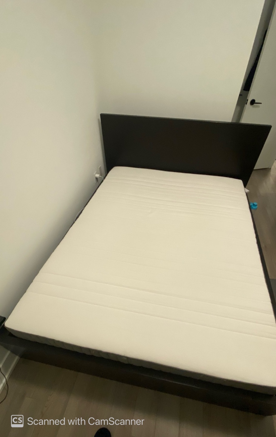 Ikea Queen Mattress - photo 2