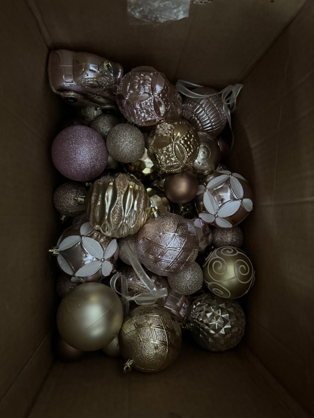Christmas Ornaments - Gold and Pink
