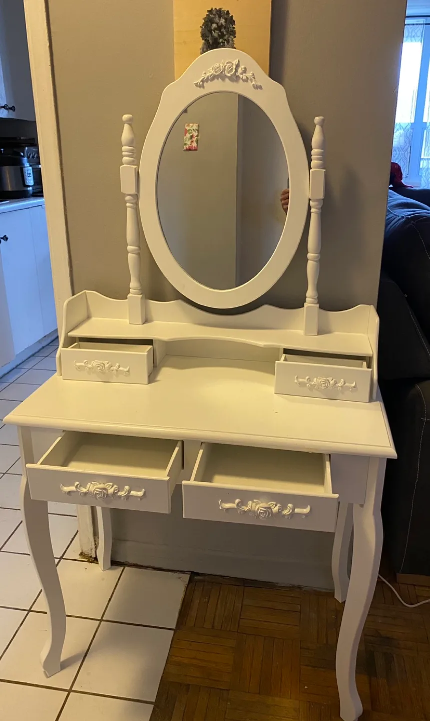 White Vanity Table with Mirror and Drawers #Thriftypicks image indicator(2)
