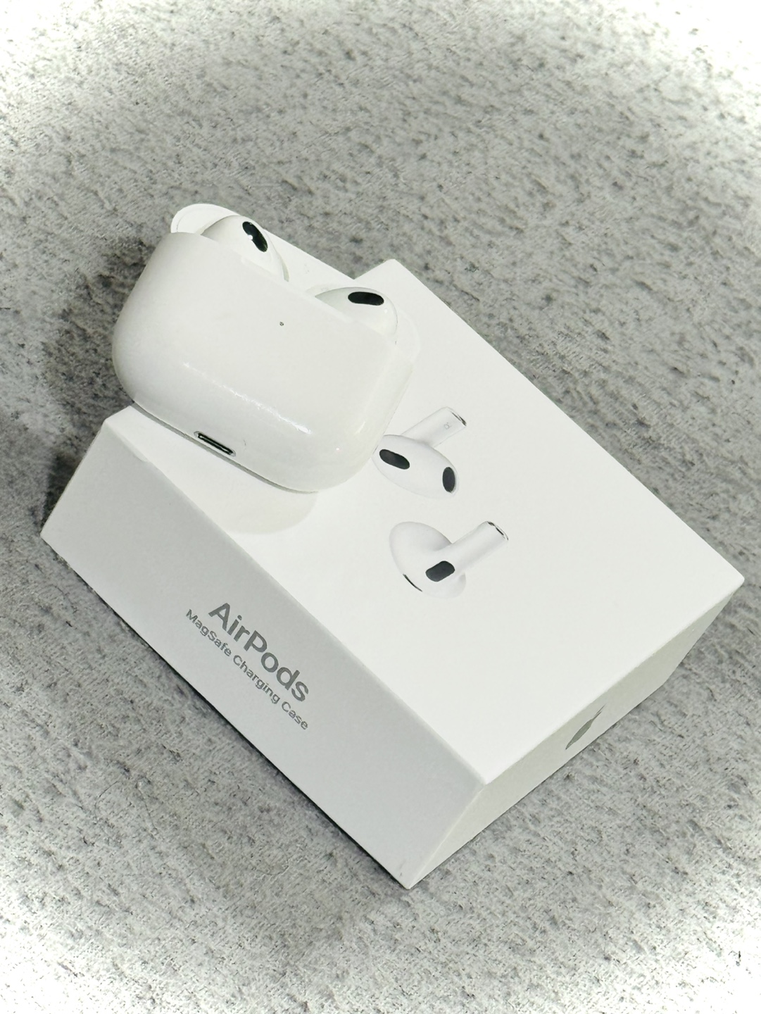 Apple Airpods 3 - photo 2