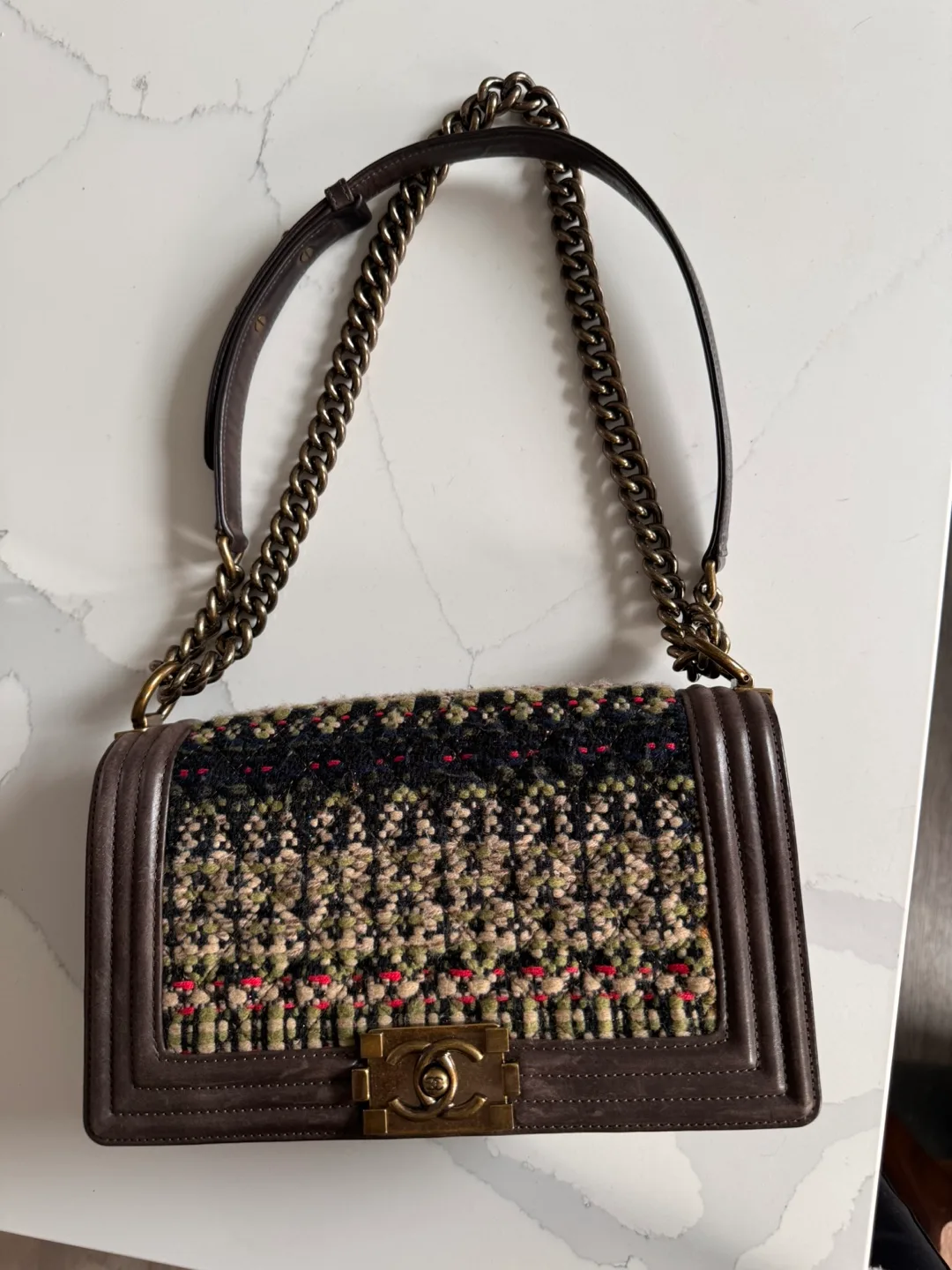 Chanel Bag image indicator(2)