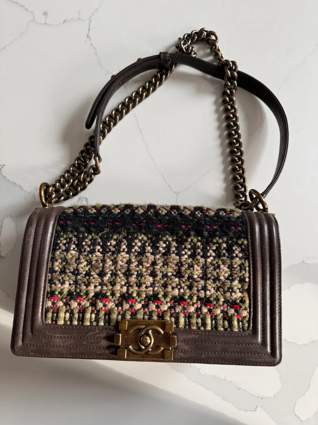 Chanel Bag image indicator(9)