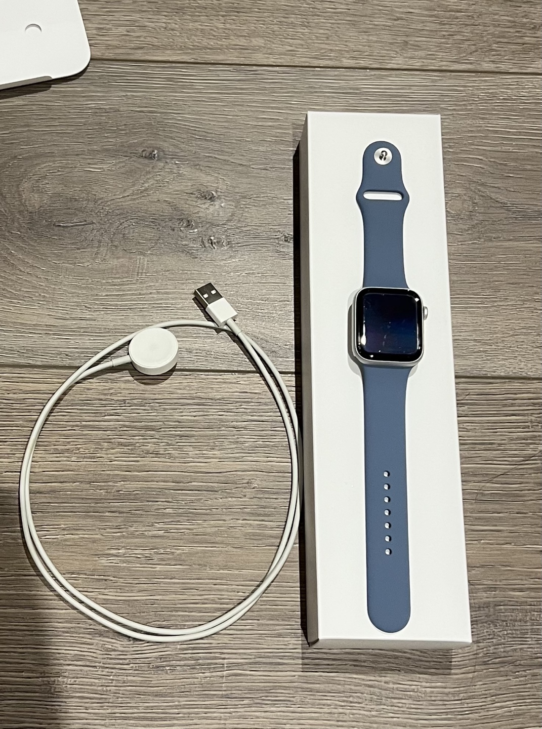 Apple Watch SE 2nd Gen 44mm GPS Silver Aluminum - photo 2