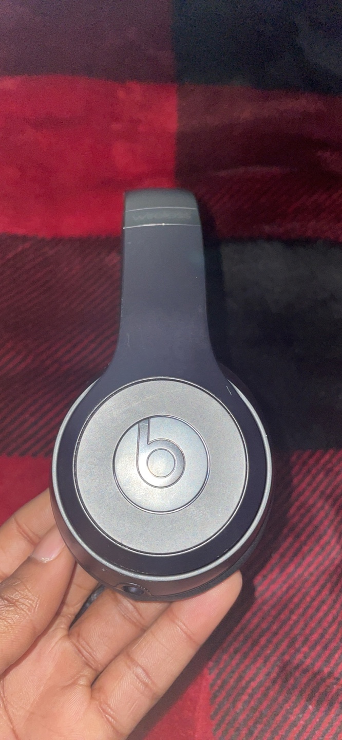 Beats by Dre Solo 3 Wireless Headphones - photo 2