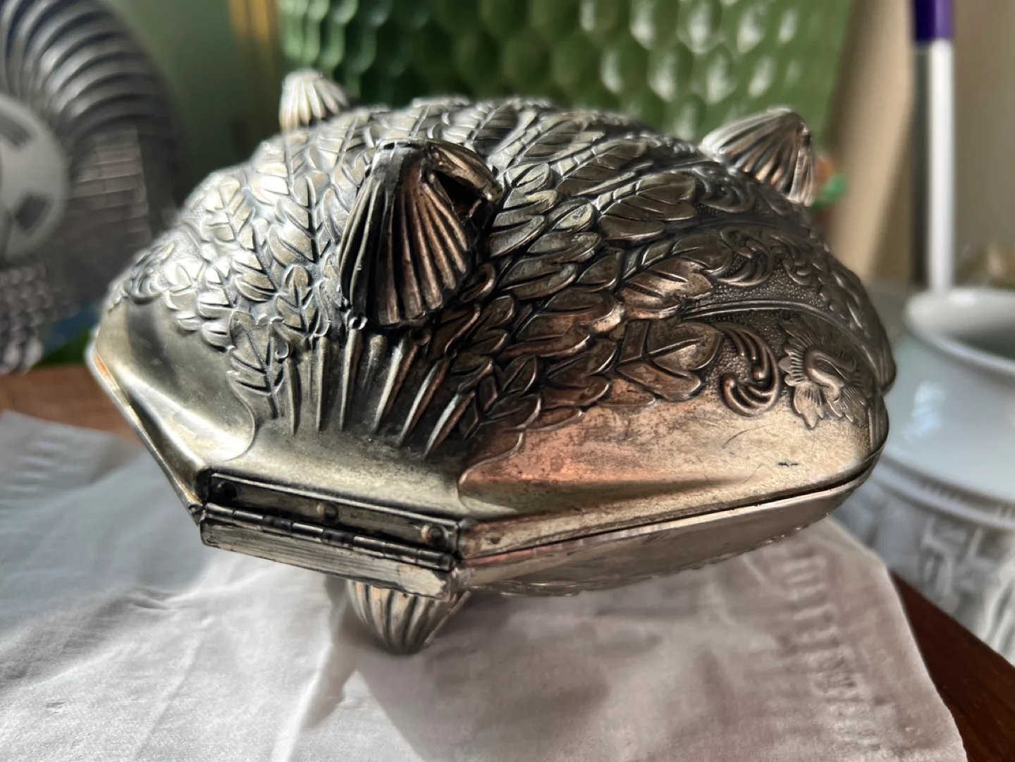 Vintage Silver Plated Shell Dish image indicator(4)