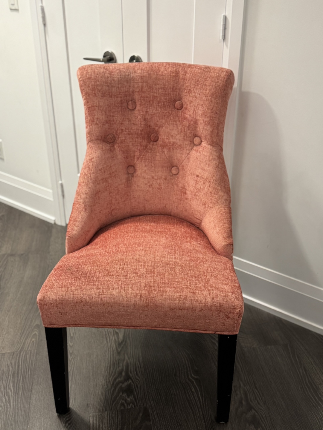 Damask Upholstered Accent Chair - photo 3