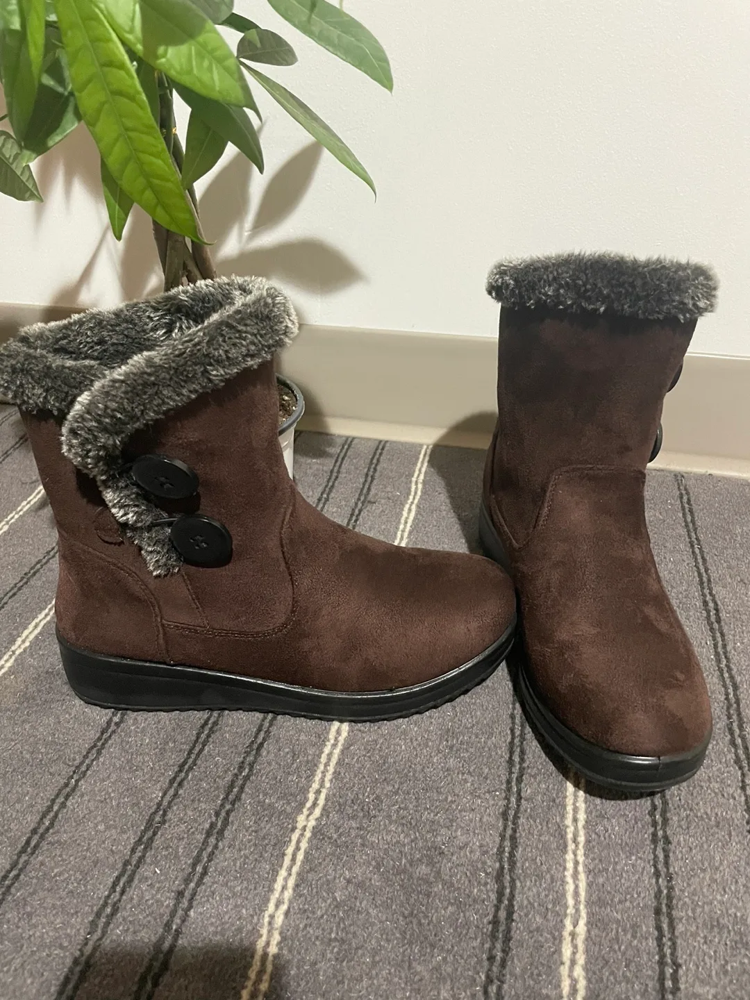 Brown Faux Fur Trim Boots image indicator(2)